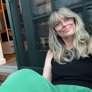 Meet your Posher, Becky